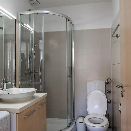 Four Seasons Διαμέρισμα