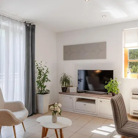 Four Seasons Appartement *