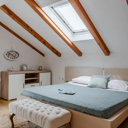 Four Seasons Διαμέρισμα