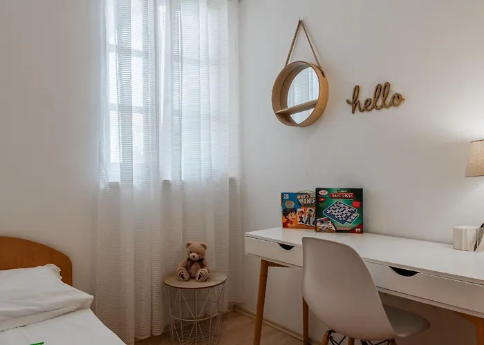 דירה Four Seasons