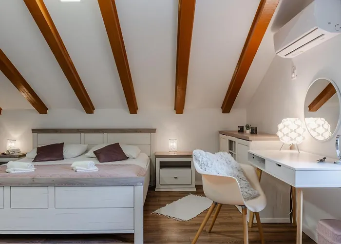 Four Seasons * זאדאר